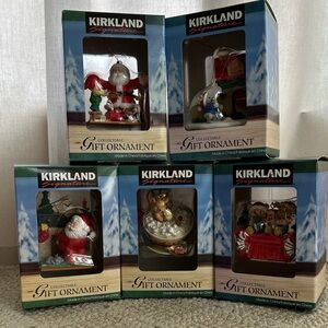 Kirkland Signature Collectible Gift Ornaments - Festive Multicolor Set